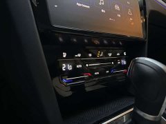Volkswagen Magotan 2 Million Units Commemorative Edition 330TSI DSG Luxury - ფოტო 9