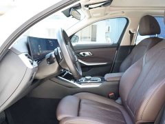 BMW 3 Series 325Li M Sport Package - ფოტო 4