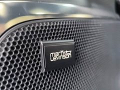 Lexus LM 2020 300h Four-Seat Royal Edition - ფოტო 11