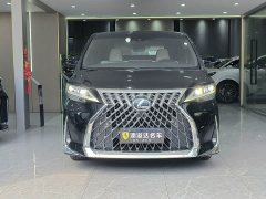 Lexus LM 2020 300h Four-Seat Royal Edition - ფოტო 2
