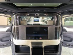 Lexus LM 2020 300h Four-Seat Royal Edition - ფოტო 9