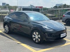 Tesla Model Y Standard Range RWD - ფოტო 3
