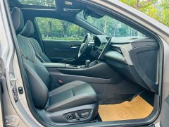 Toyota Avalon Camry 2024 Hybrid 2.0L Premium - ფოტო 16