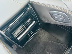 Toyota Avalon Camry 2024 Hybrid 2.0L Premium - ფოტო 18