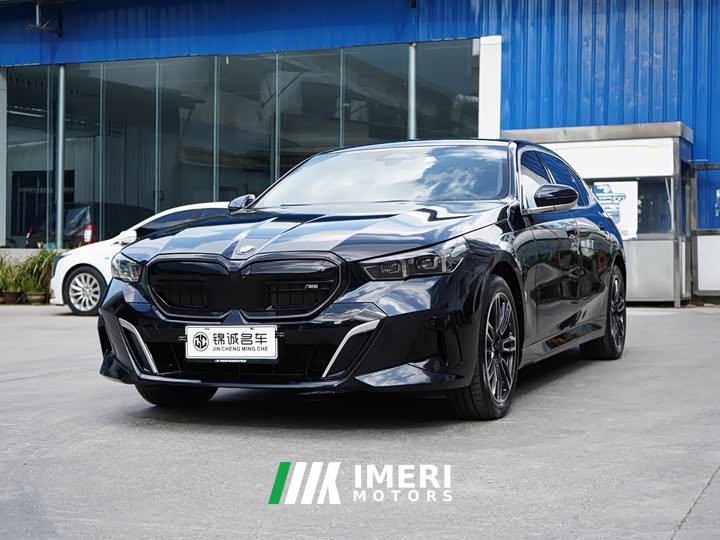 BMW 5 Series 525Li M Sport Package - ავტომობილი ჩინეთიდან