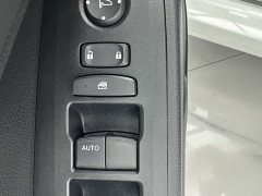 Honda Vezel 1.5L CVT Elite - ფოტო 10