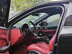 Porsche Cayenne Coupé 3.0T - ფოტო 14