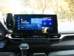 Toyota Sienna 2021 2.5L Hybrid Platinum Edition - ფოტო 17
