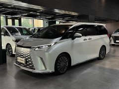 Lexus LM 350h Four-Seat Royal Edition - ფოტო 1