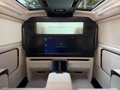 Lexus LM 350h Four-Seat Royal Edition - ფოტო 12