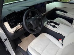 Lexus LM 350h Four-Seat Royal Edition - ფოტო 8