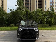 Lexus LM 500h Four-Seater Imperial Edition - ფოტო 3