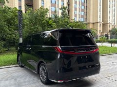 Lexus LM 500h Four-Seater Imperial Edition - ფოტო 5