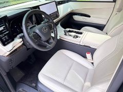 Lexus LM 500h Four-Seater Imperial Edition - ფოტო 8
