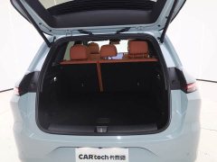 Li Auto L6 Max Smart Refresh Edition - ფოტო 10