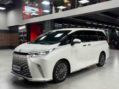 Lexus LM 2025 500h Six-Seat Premium Edition - ფოტო 1