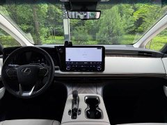 Lexus LM 2025 500h Six-Seat Premium Edition - ფოტო 12