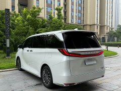 Lexus LM 2025 500h Six-Seat Premium Edition - ფოტო 5