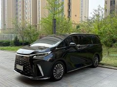 Lexus LM 2023 500h Six-Seat Premium Edition - ფოტო 2