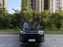 Lexus LM 500h Four-Seater Imperial Edition - ფოტო 2
