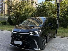 Lexus LM 500h Four-Seater Imperial Edition - ფოტო 3