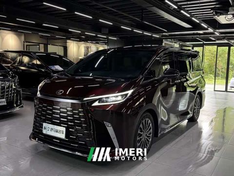 2024 Lexus LM 500h Six-Seat Premium Edition