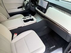 Lexus LM 2023 500h Six-Seat Premium Edition - ფოტო 8