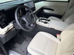 Lexus LM 2023 500h Six-Seat Premium Edition - ფოტო 9