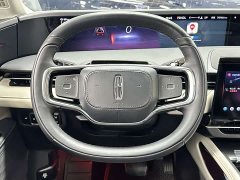 Lincoln Navigator 2.0T AWD Prestige - ფოტო 20