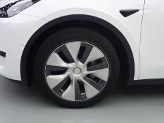 Tesla Model Y Facelift Rear-Wheel Drive - ფოტო 4