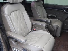 Volkswagen Viloran 2023 Facelift 380TSI Prestige - ფოტო 12