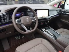 Volkswagen Viloran 2023 Facelift 380TSI Prestige - ფოტო 6
