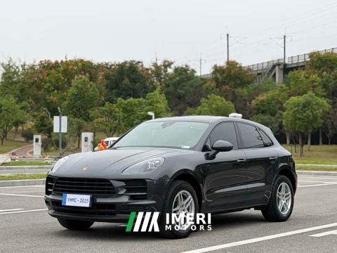 2021 Porsche Macan 2.0T