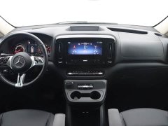 Mercedes-Benz Vito 2024 2.0T Business Edition 9-Seater - ფოტო 18