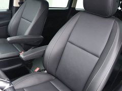 Mercedes-Benz Vito 2024 2.0T Business Edition 9-Seater - ფოტო 7