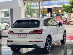 Audi Q5L 40 TFSI Luxury Dynamic - ფოტო 18