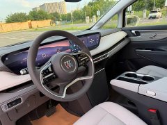 Buick GL8 Luzun Respect Edition - ფოტო 6