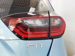 Honda Fit 1.5L CVT Trend Edition - ფოტო 8