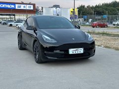Tesla Model Y High Performance All-Wheel Drive - ფოტო 3