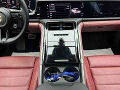 Porsche Panamera Executive Extended Wheelbase 2.9T - ფოტო 11