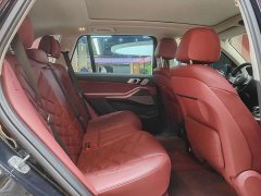 BMW X5 xDrive 30Li M Sport Premium Package - ფოტო 17