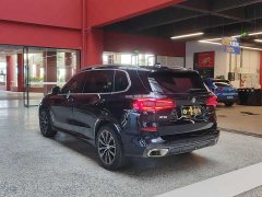 BMW X5 xDrive 30Li M Sport Premium Package - ფოტო 4