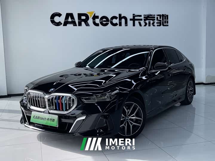 BMW i5 eDrive 35L M Sport Package