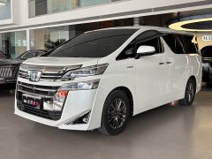 Toyota Vellfire Crown Hybrid 2.5L HV Luxury Edition - фото 1