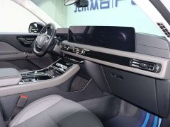 Lincoln Aviator 2024 3.0T V6 AWD Elegance Six-Seater - ფოტო 14