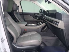 Lincoln Aviator 2024 3.0T V6 AWD Elegance Six-Seater - ფოტო 15