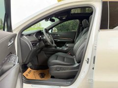 Cadillac XT4 28T FWD Technology - ფოტო 5