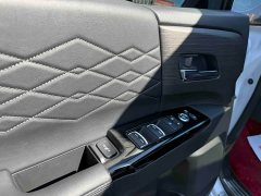 Honda Odyssey 2.0L e:HEV Luxury - ფოტო 17