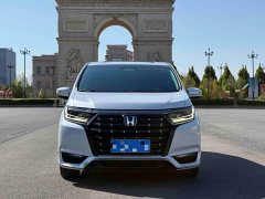 Honda Odyssey 2.0L e:HEV Luxury - ფოტო 2