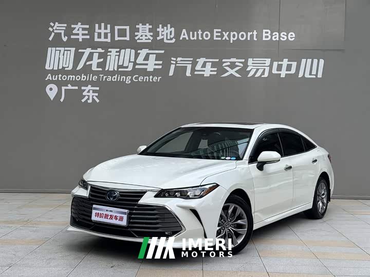 Toyota Avalon Hybrid 2.5L Luxury National VI